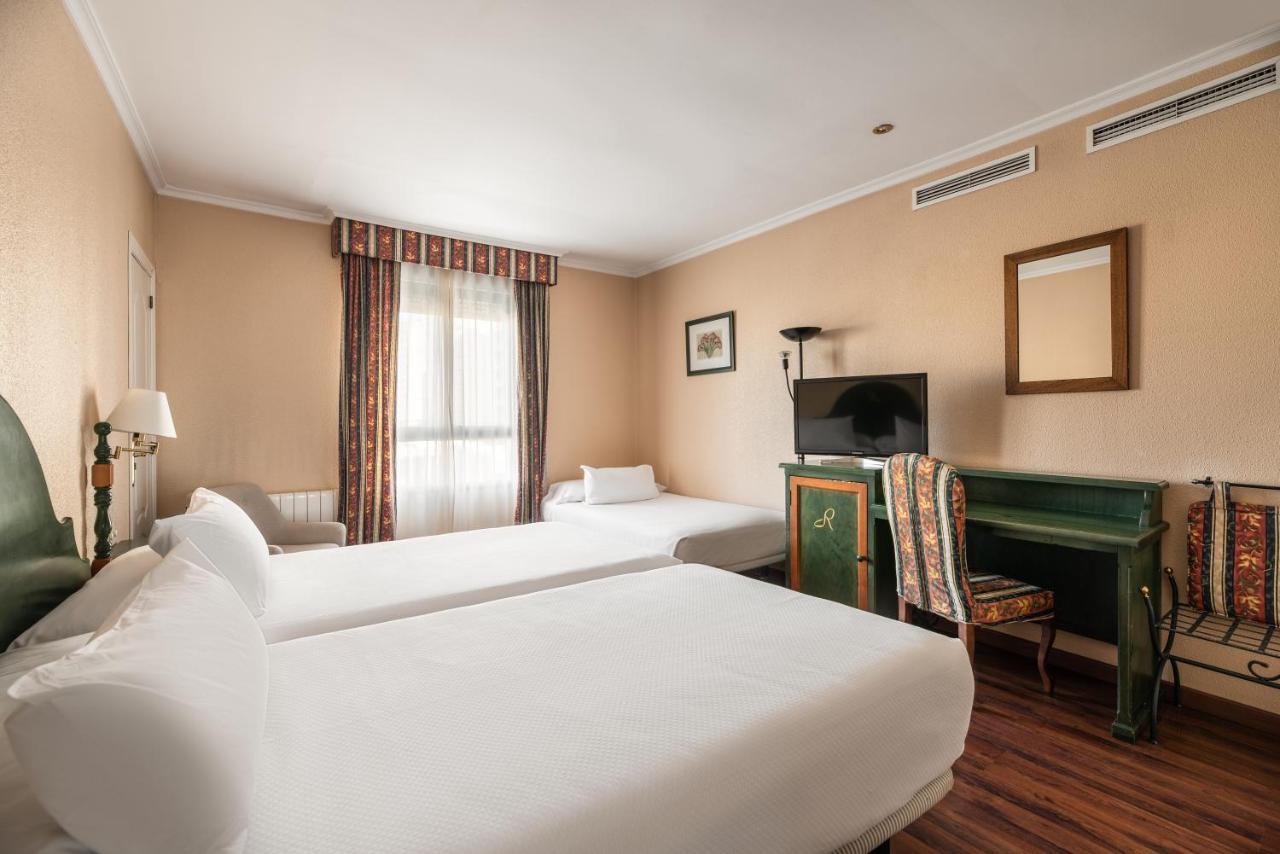 Hotel Rio バダホス エクステリア 写真