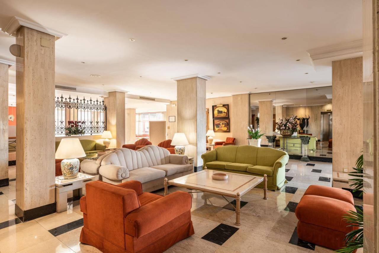Hotel Rio バダホス エクステリア 写真